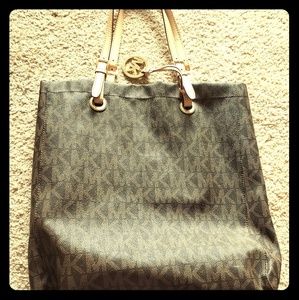 LikeNew! Worn Once! Brown/Tan Leather MK Tote